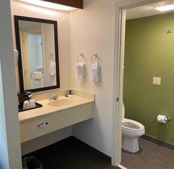 هتل Sleep Inn Raleigh Durham Airport