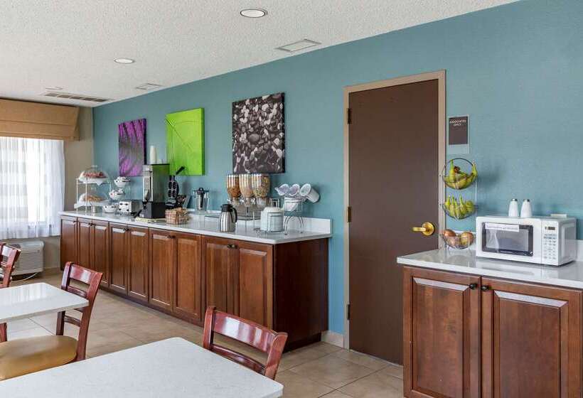 فندق Sleep Inn Fayetteville I95