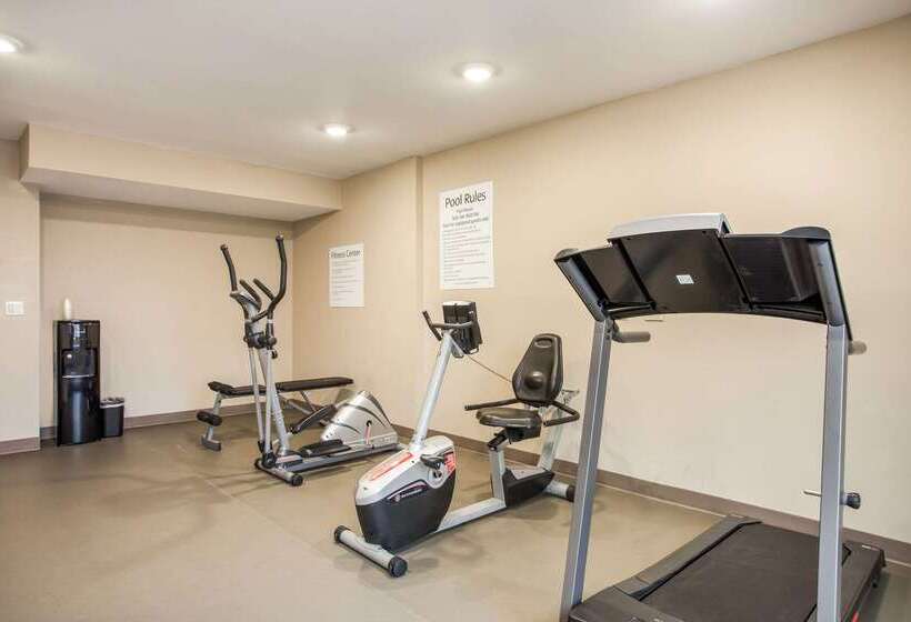 فندق Sleep Inn Kansas City International Airport