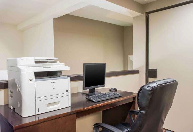 فندق Sleep Inn Kansas City International Airport