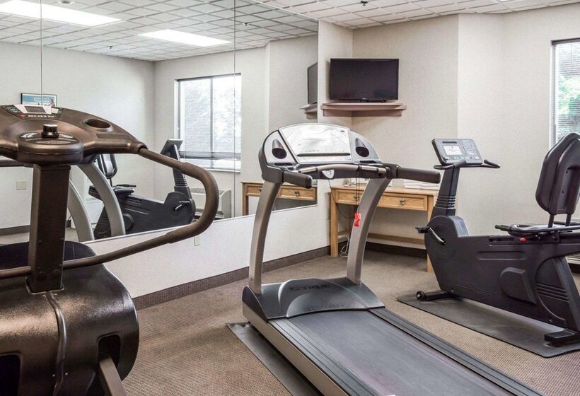 فندق Sleep Inn Lynchburg   University Area & Hwy 460