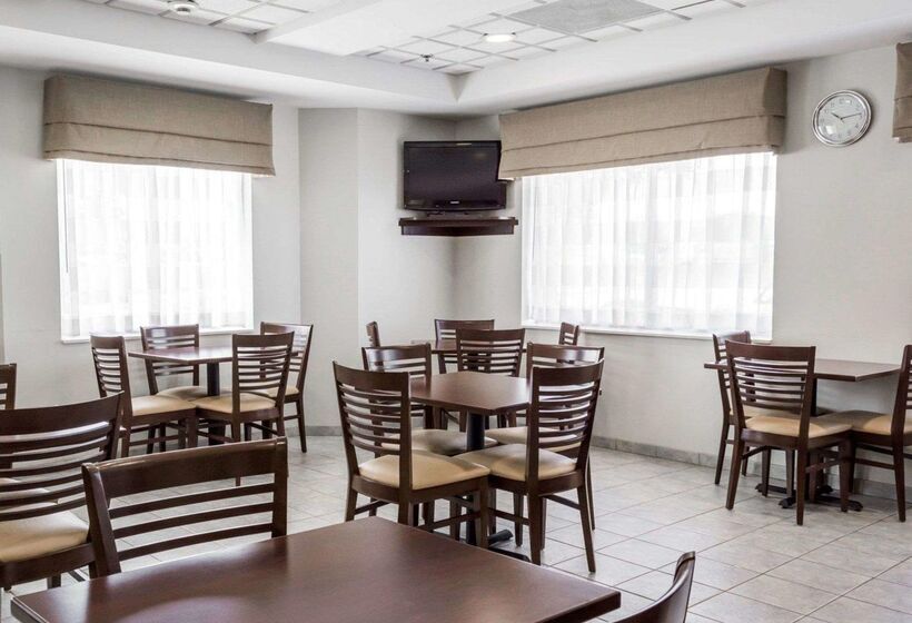 فندق Sleep Inn Lynchburg   University Area & Hwy 460
