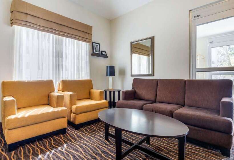 فندق Sleep Inn Near Great Lakes Naval Base