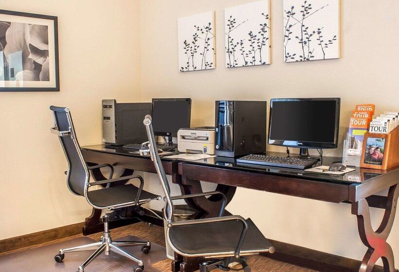 Отель Sleep Inn Sea Tac Airport