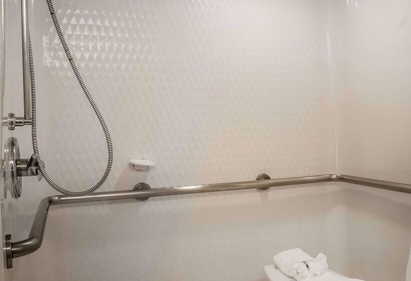 Отель Sleep Inn Sea Tac Airport