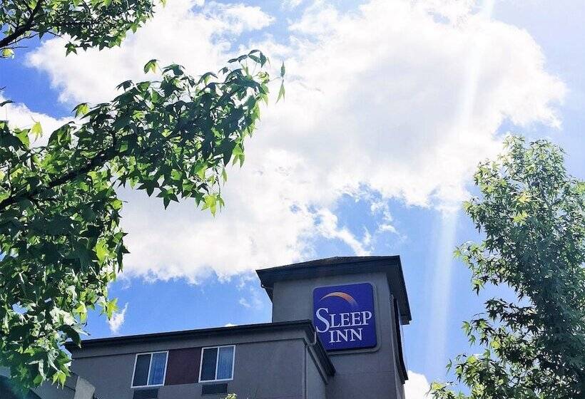 Отель Sleep Inn Sea Tac Airport