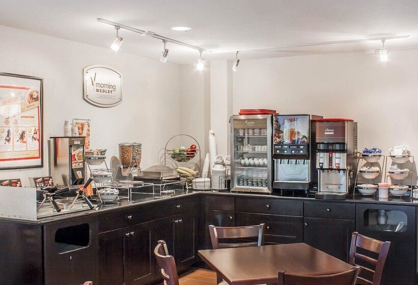 Отель Sleep Inn Sea Tac Airport