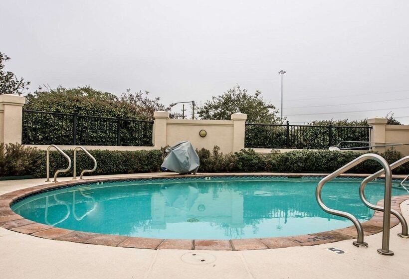 فندق Sleep Inn Slidell