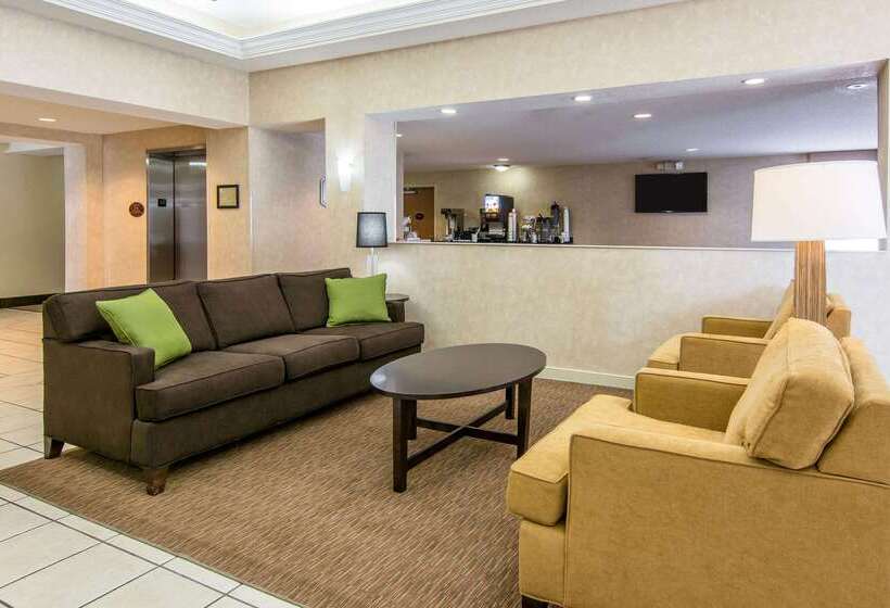 酒店 Spark By Hilton Fredericksburg Southpoint