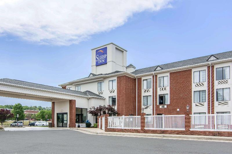 酒店 Spark By Hilton Fredericksburg Southpoint