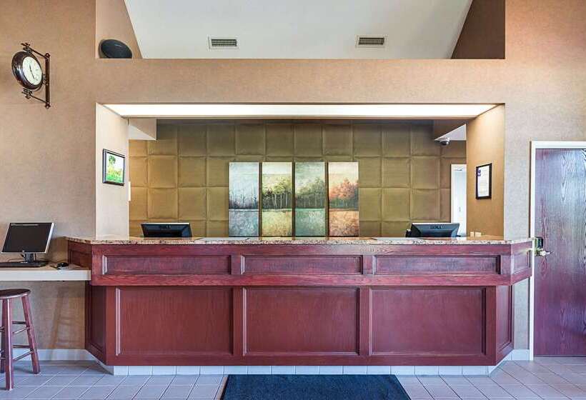 فندق Sleep Inn & Suites Bay View Acme   Traverse City