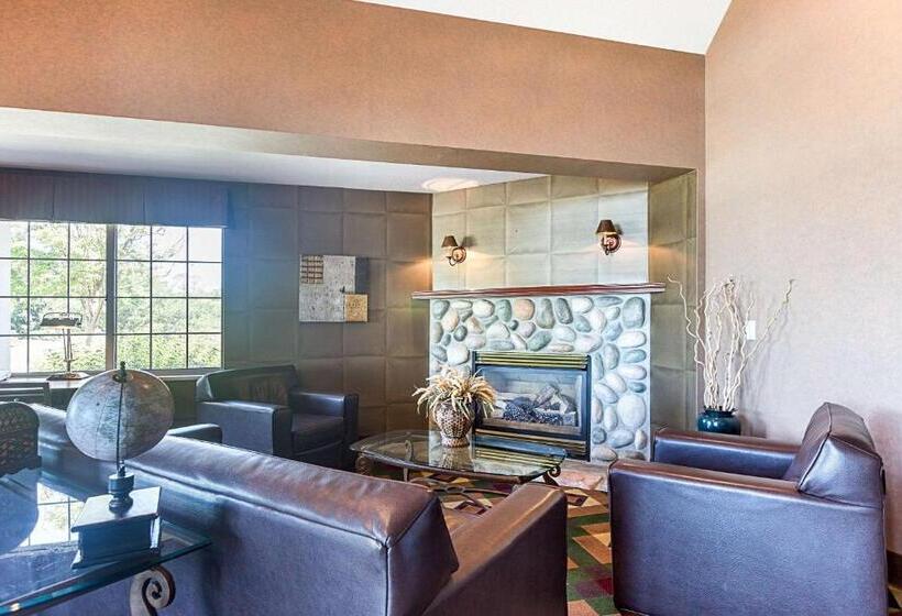 فندق Sleep Inn & Suites Bay View Acme   Traverse City