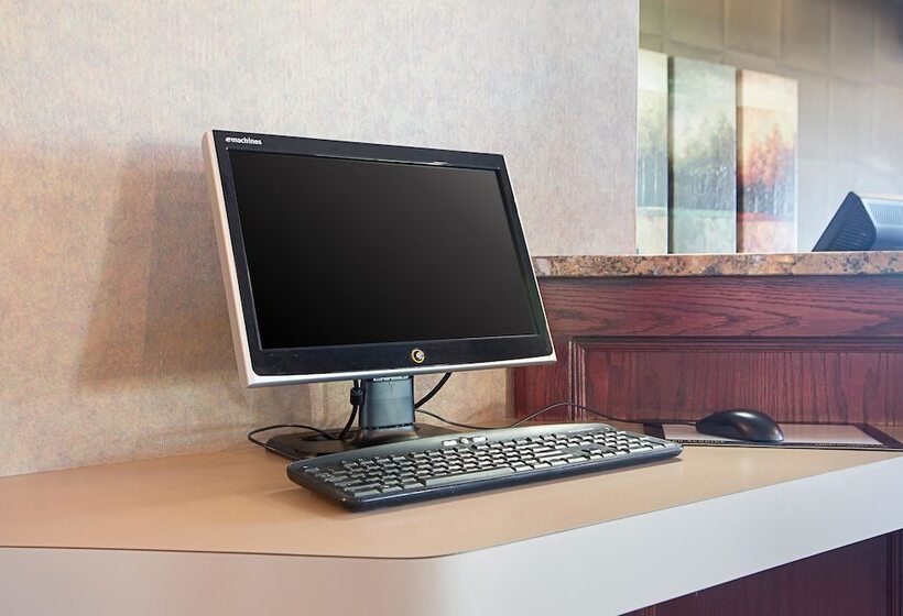 فندق Sleep Inn & Suites Bay View Acme   Traverse City