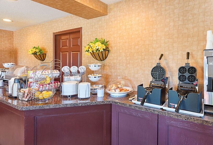 فندق Sleep Inn & Suites Bay View Acme   Traverse City