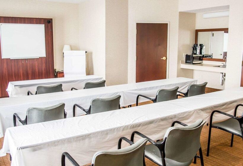 فندق Sleep Inn & Suites