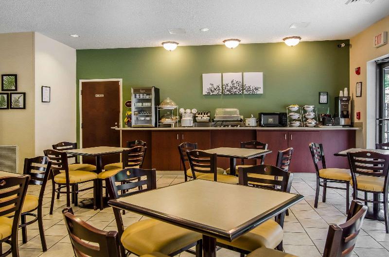 فندق Sleep Inn & Suites Danville Hwy 58