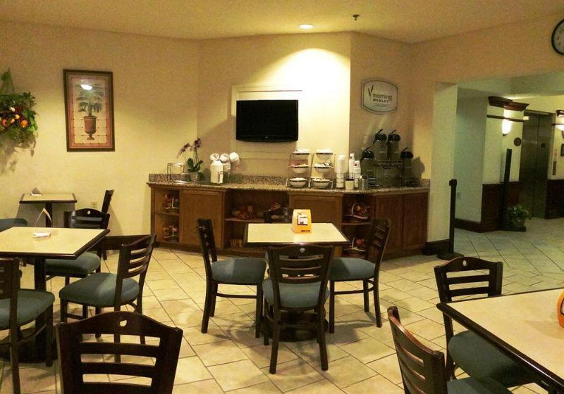 فندق Sleep Inn & Suites Danville Hwy 58
