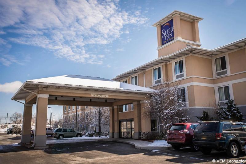 هتل Sleep Inn & Suites