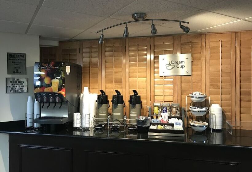 בית מלון כפרי Sleep Inn & Suites Near Sports World Blvd