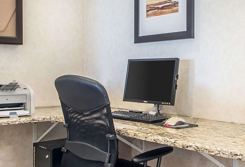 فندق Sleep Inn & Suites Green Bay South