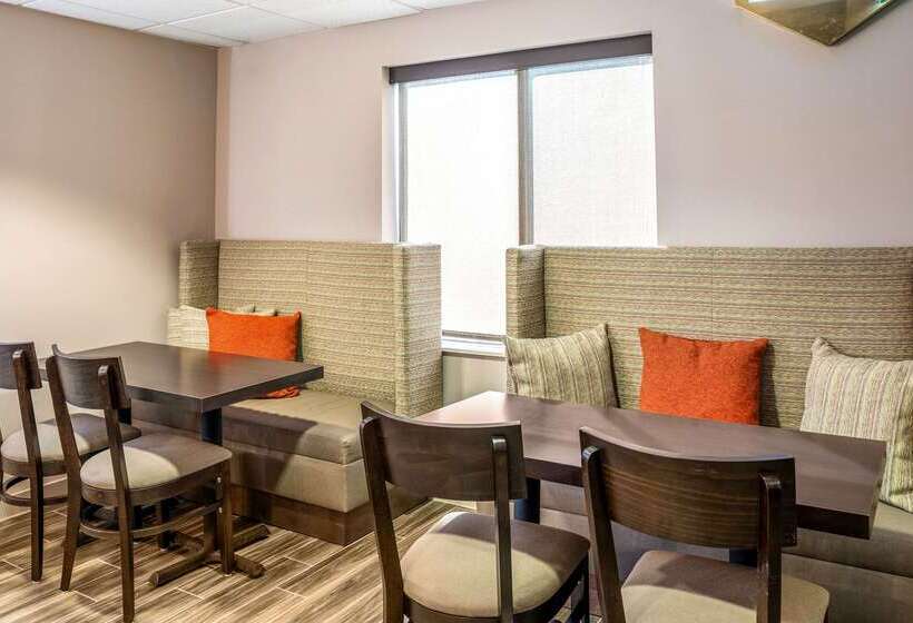 酒店 Sleep Inn & Suites Harrisonburg Near University