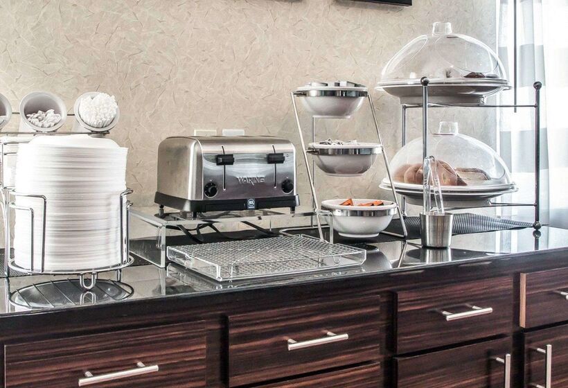 Отель Sleep Inn & Suites Mount Vernon