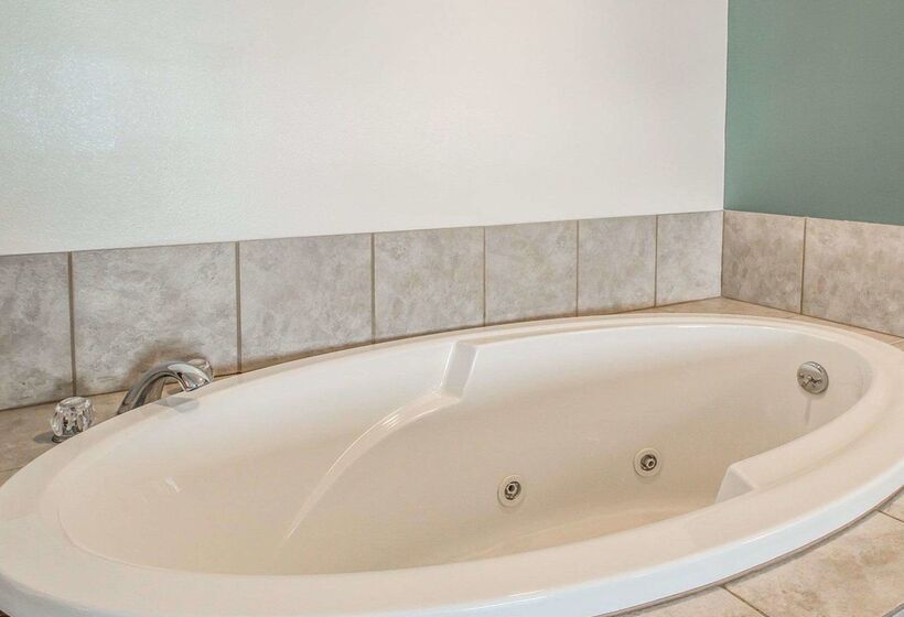 Отель Sleep Inn & Suites Mount Vernon