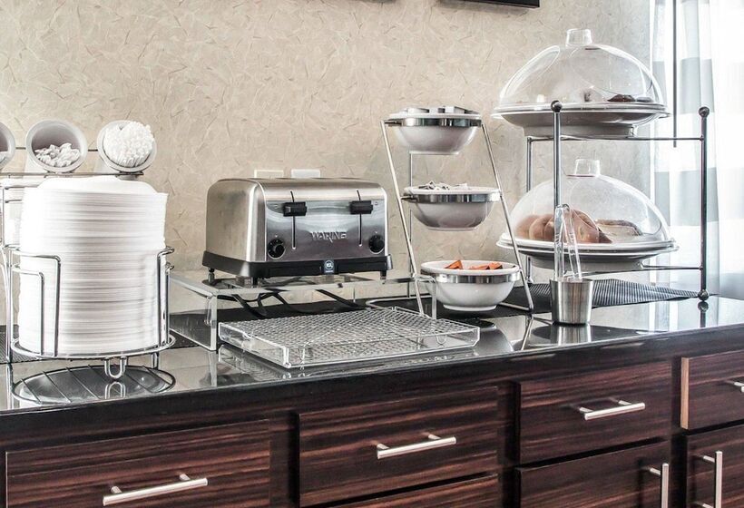 Отель Sleep Inn & Suites Mount Vernon