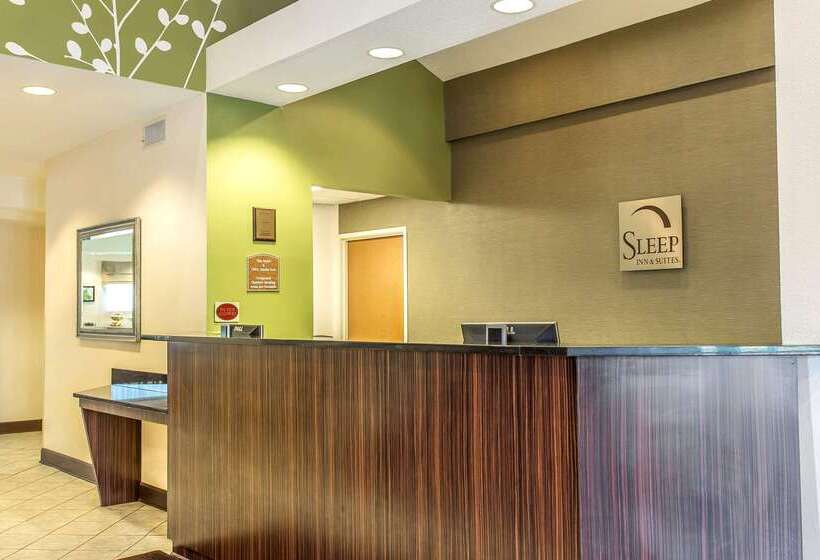 Отель Sleep Inn & Suites
