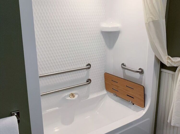 ホテル Sleep Inn & Suites Queensbury  Lake George