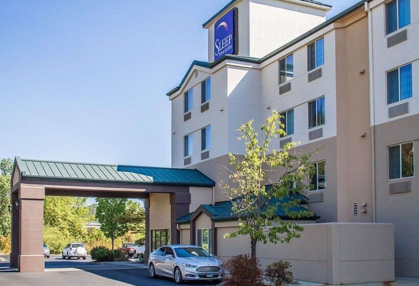 בית מלון כפרי Sleep Inn & Suites Roseburg North Near Medical Center