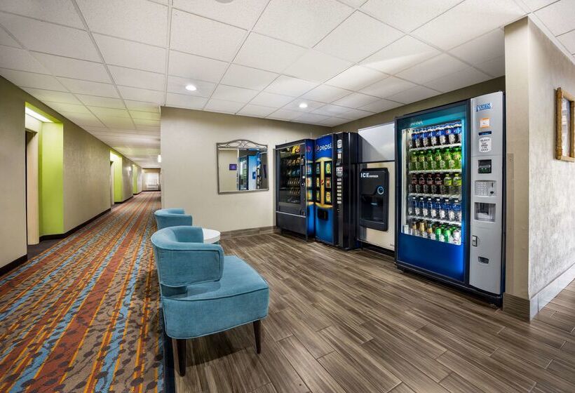 فندق Sleep Inn & Suites