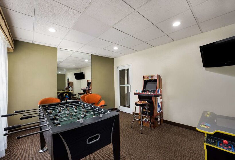 فندق Sleep Inn & Suites