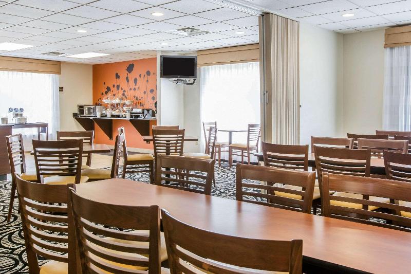 فندق Sleep Inn & Suites