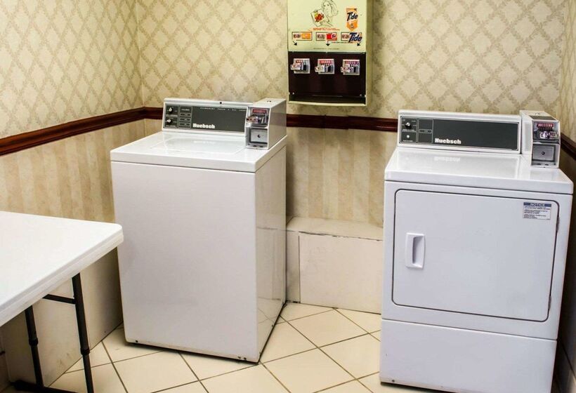 酒店 Sleep Inn & Suites Virginia Horse Center