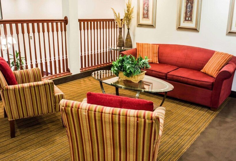 فندق Sleep Inn & Suites Virginia Horse Center