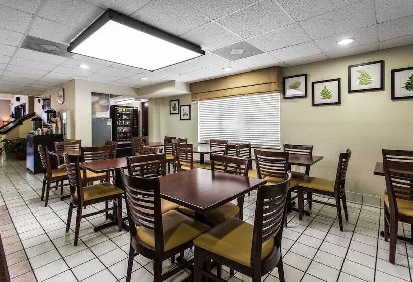 فندق Surestay By Best Western Summerville Flowertown