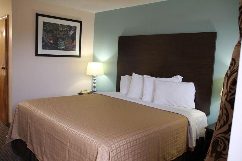 Отель Sterling Inn Niagara Falls Near Iag Airport