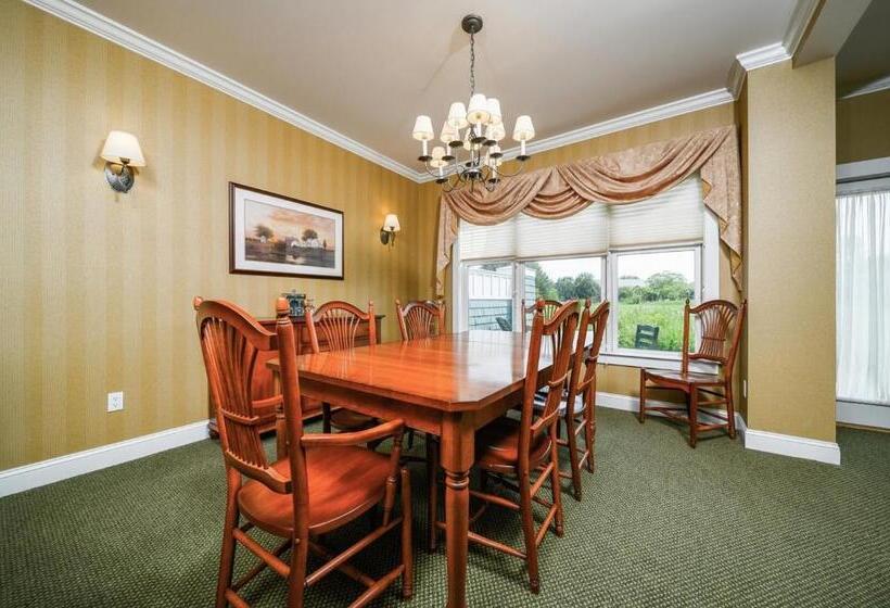 هتل Stoweflake Mountain Resort & Spa