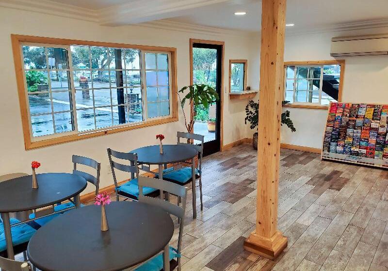 ホテル Studio 6national City, Ca  Naval Base San Diego