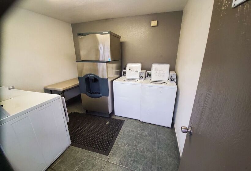 ホテル Studio 6national City, Ca  Naval Base San Diego