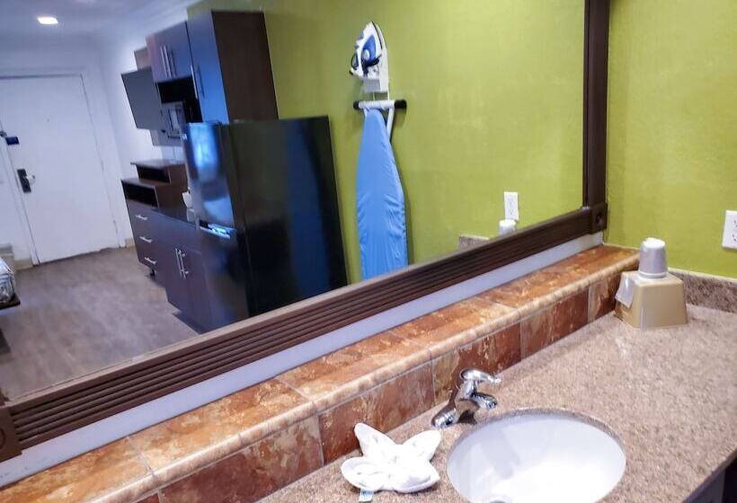 ホテル Studio 6national City, Ca  Naval Base San Diego