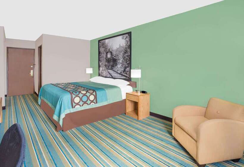 فندق Super 8 By Wyndham Beaver Dam