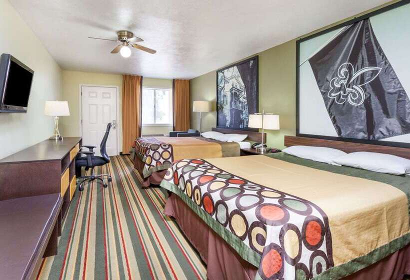 فندق Super 8 By Wyndham Brookhaven