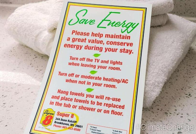 فندق Super 8 By Wyndham Brookhaven