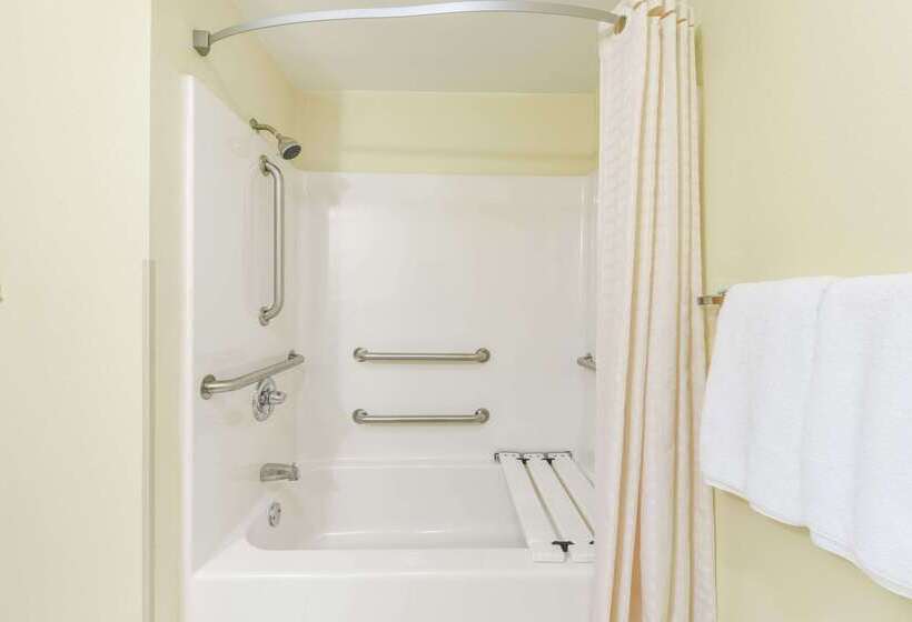 ホテル Super 8 By Wyndham Burleson Fort Worth Area