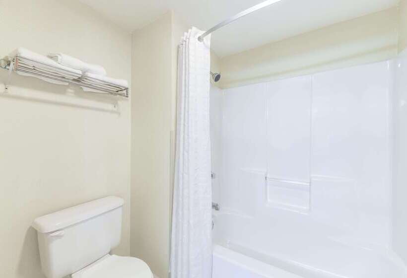 ホテル Super 8 By Wyndham Burleson Fort Worth Area