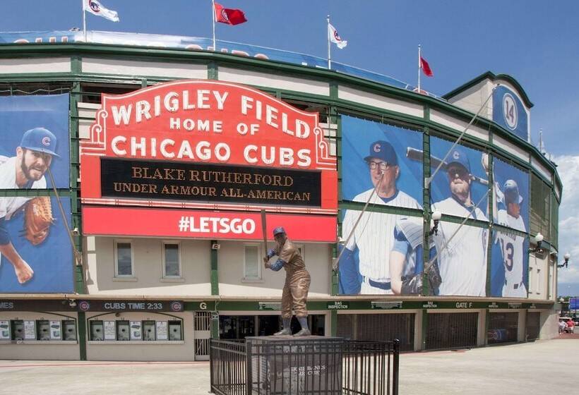 호텔 Super 8 By Wyndham Chicago Il