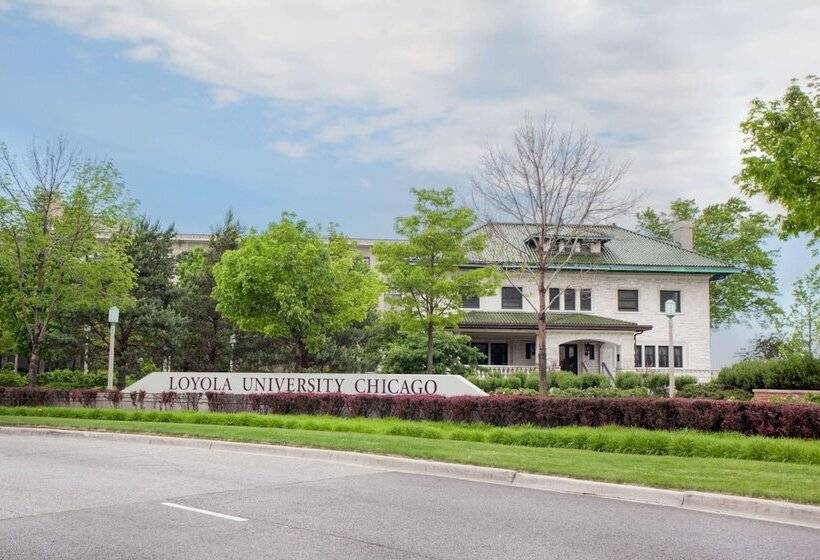 호텔 Super 8 By Wyndham Chicago Il