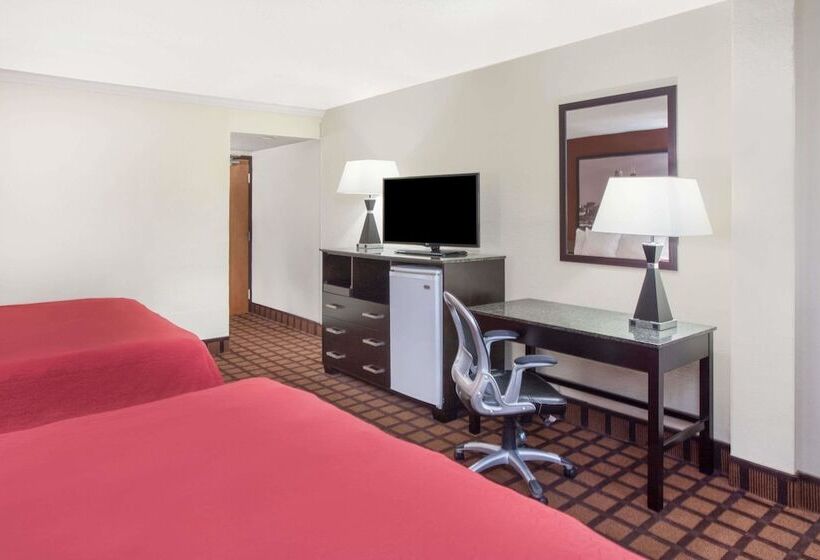 호텔 Super 8 By Wyndham Chicago Il